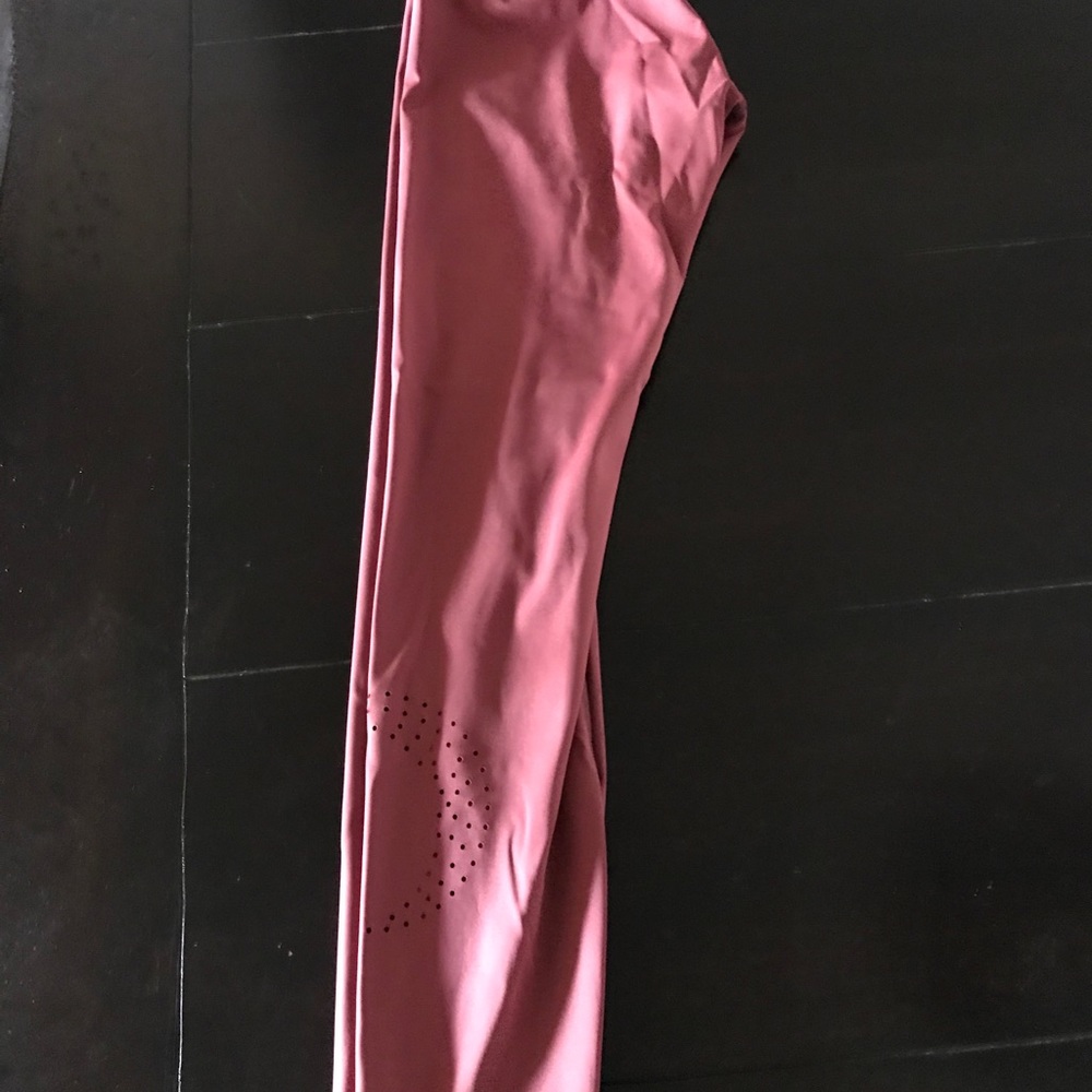 Zyia size 4 brilliant moon detail leggings